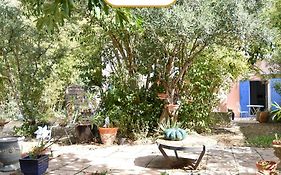 Moulin Rose, Parking - Jardin